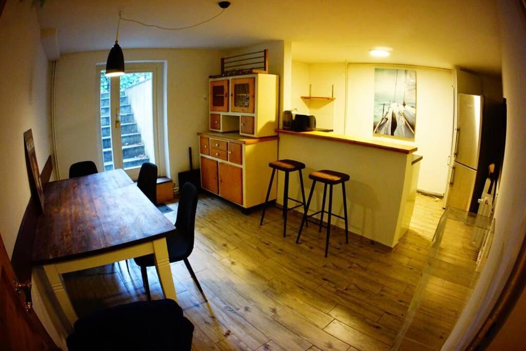 Grosszuegige 185M2-Altbauwohnung In Bestlage 7Zimmer-2Baeder-2Kuechen-2Wcs Hamborg Eksteriør billede