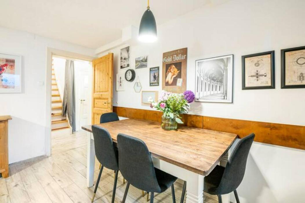 Grosszuegige 185M2-Altbauwohnung In Bestlage 7Zimmer-2Baeder-2Kuechen-2Wcs Hamborg Eksteriør billede