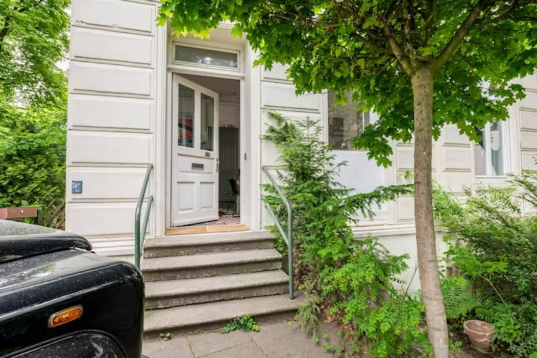 Grosszuegige 185M2-Altbauwohnung In Bestlage 7Zimmer-2Baeder-2Kuechen-2Wcs Hamborg Eksteriør billede