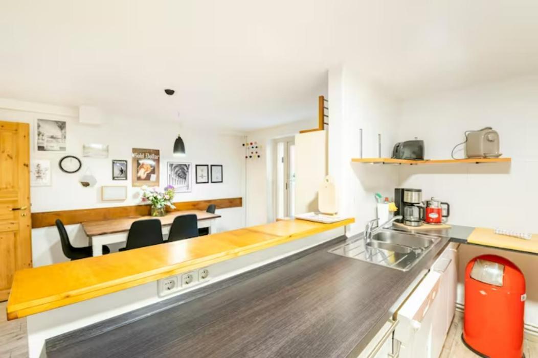Grosszuegige 185M2-Altbauwohnung In Bestlage 7Zimmer-2Baeder-2Kuechen-2Wcs Hamborg Eksteriør billede